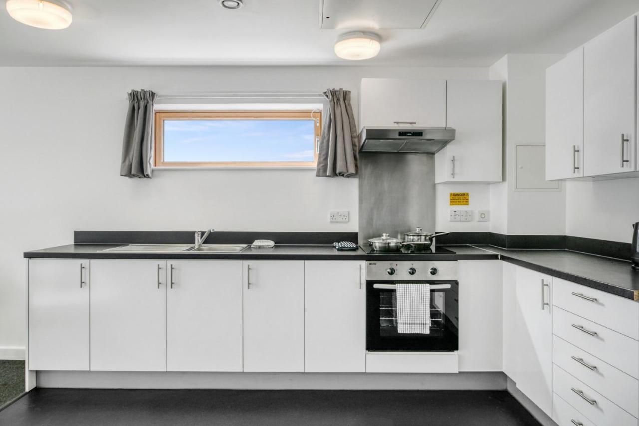 Central Single Room With Shared Kitchen In Luton Luton  Eksteriør billede